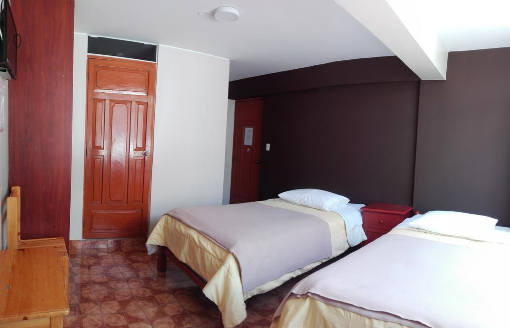 Hostal Omega Abancay Exterior foto