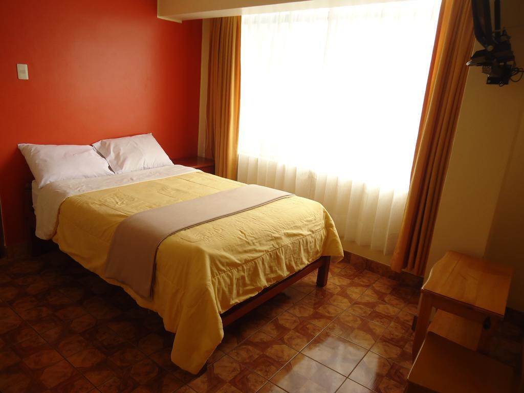 Hostal Omega Abancay Exterior foto
